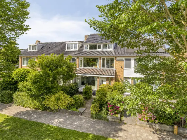 Oranjelaan 31, Castricum