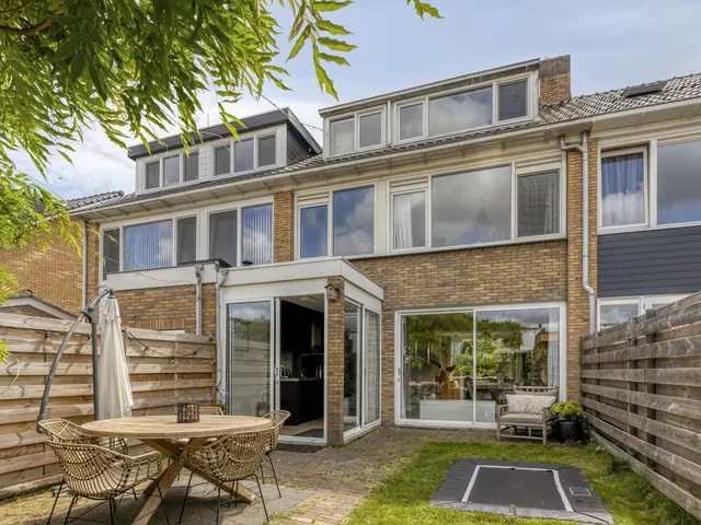 Oranjelaan 31, Castricum