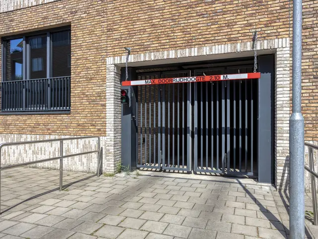 Raadhuisstraat 236, HEEMSKERK