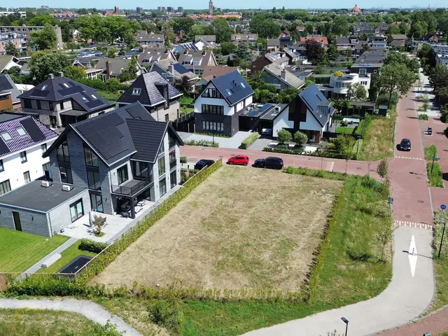 Kennemerlandrecht 1, BEVERWIJK