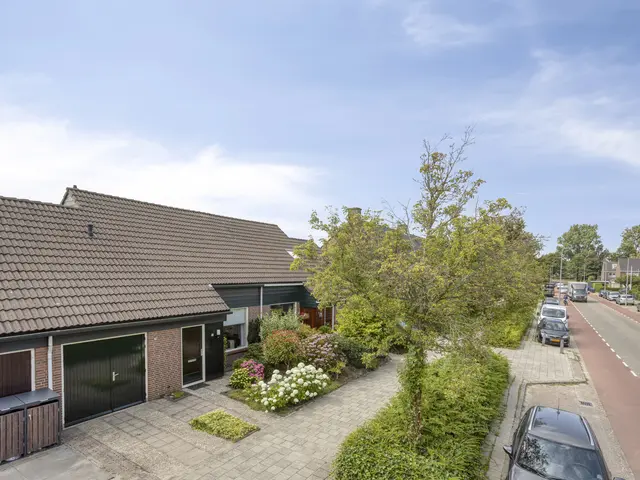 Koningin Wilhelminastraat 32, HEEMSKERK