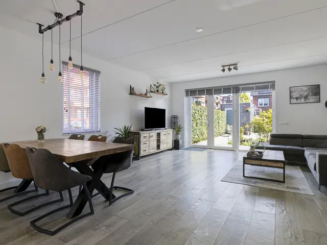 Florastraat 27, BEVERWIJK