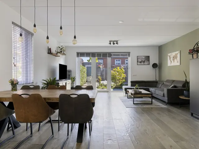 Florastraat 27, BEVERWIJK