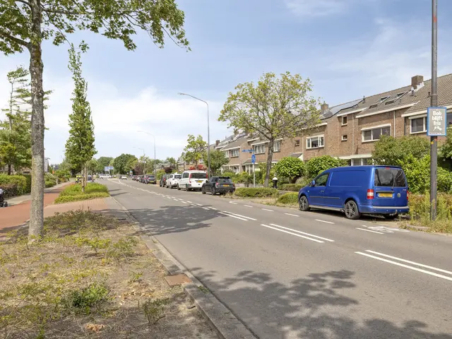 Middenweg 316, HEERHUGOWAARD