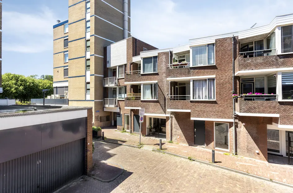 Meerstraat 12