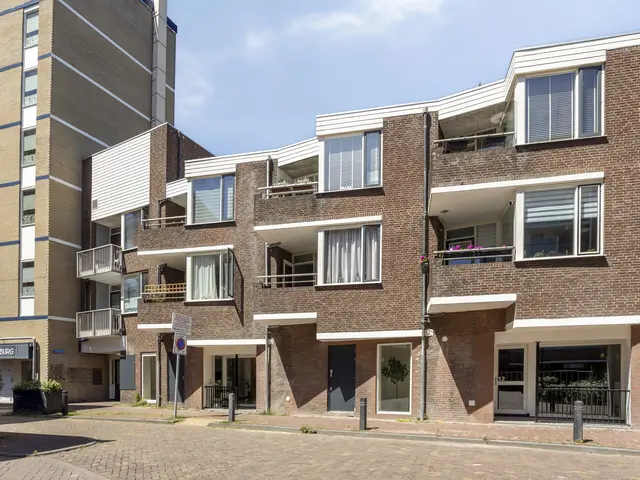 Meerstraat 12, BEVERWIJK