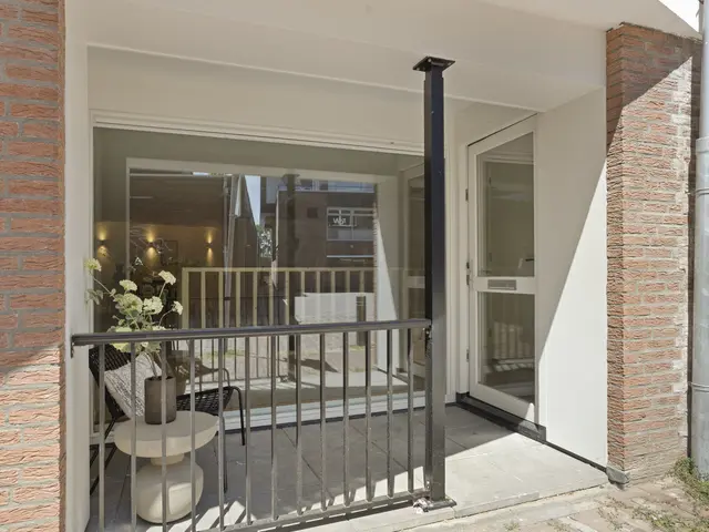 Meerstraat 12, BEVERWIJK