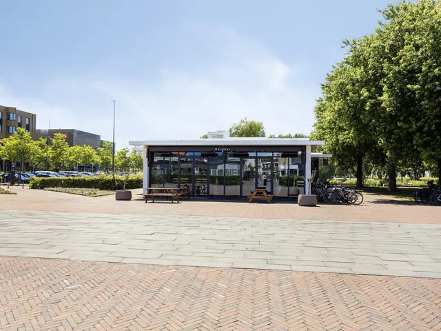 Meerstraat 12, BEVERWIJK