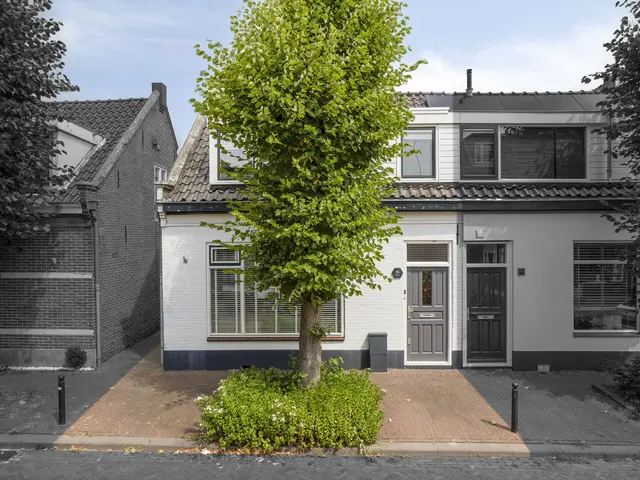Arendsweg 79, BEVERWIJK