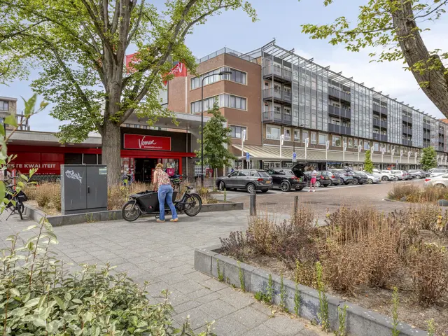 Arendsweg 79, BEVERWIJK