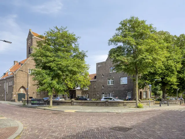 Arendsweg 79, BEVERWIJK