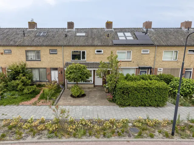 Kooglaan 119, UITGEEST