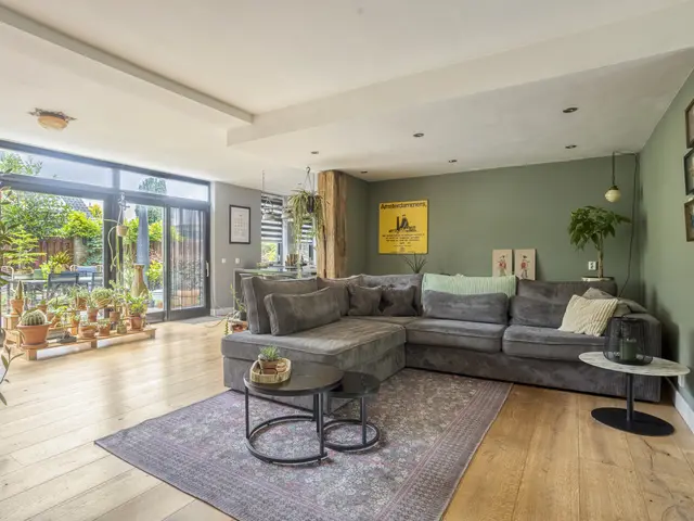 Kievitsvenstraat 15, UITGEEST