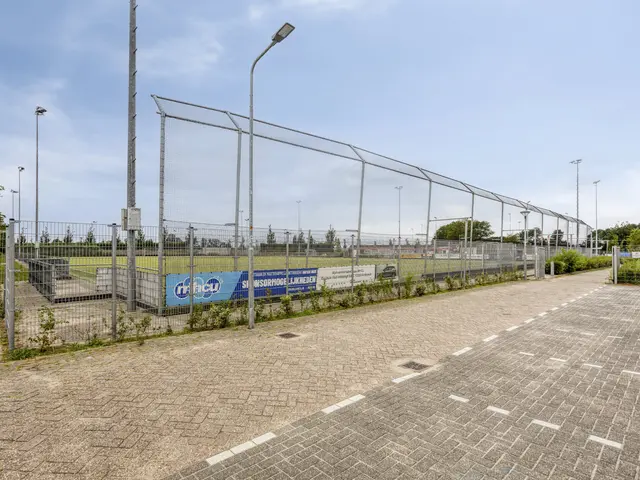 Kievitsvenstraat 15, UITGEEST