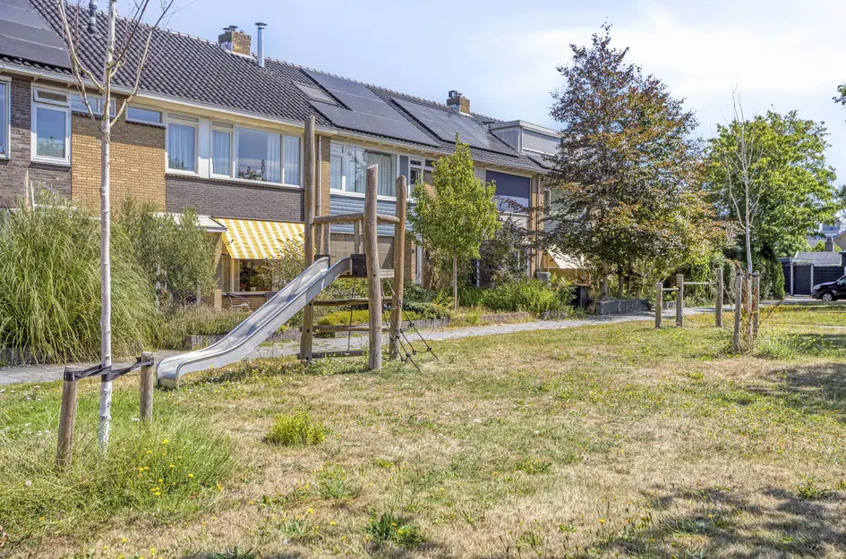 J.J. van Nesstraat 1