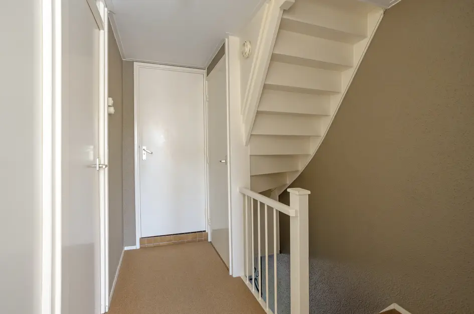 J.J. van Nesstraat 1