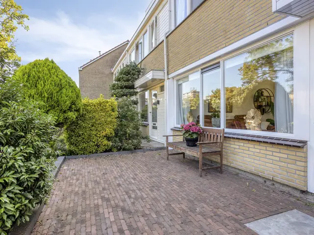 Calsplantsoen 35, BEVERWIJK