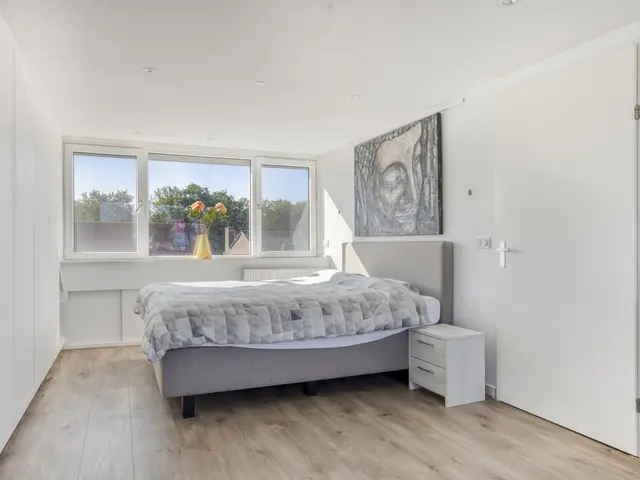 Calsplantsoen 35, BEVERWIJK