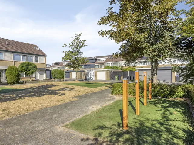 Calsplantsoen 35, BEVERWIJK
