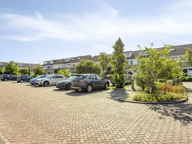 Calsplantsoen 35, BEVERWIJK