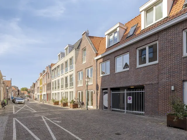 Nieuwe Noord 36L, HOORN