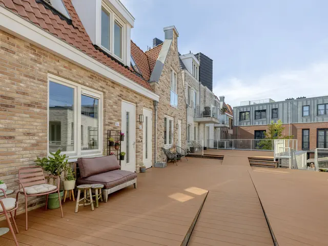Nieuwe Noord 36L, HOORN