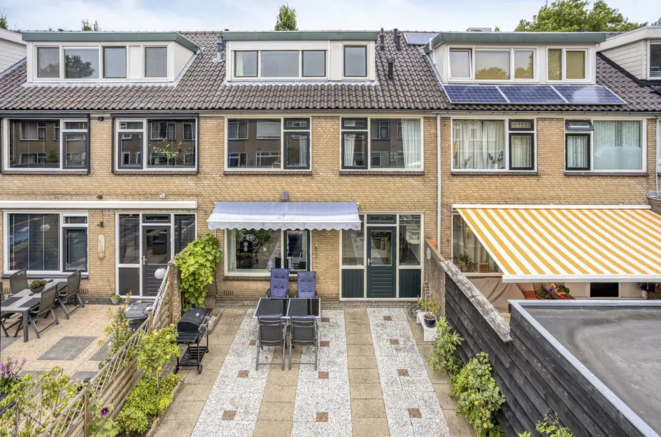 Burg Verstegenstraat 13