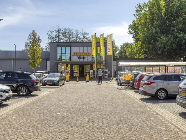 Hoorne 28, UITGEEST