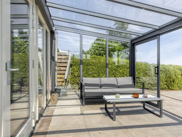 Hornstraat 6, OTERLEEK