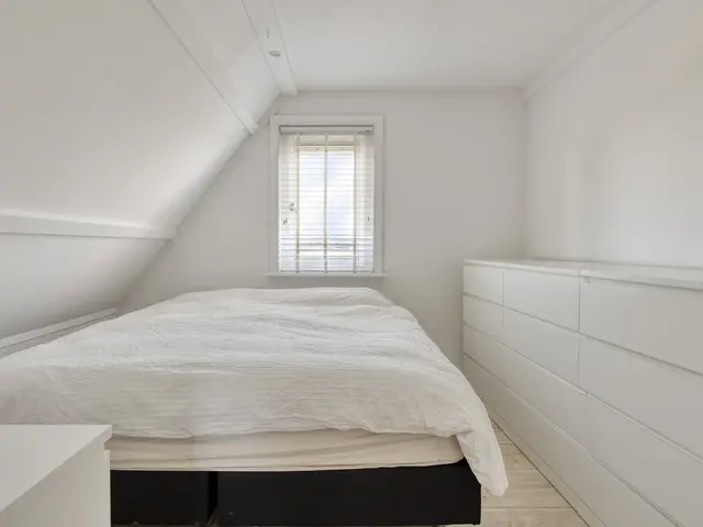 Hornstraat 6, OTERLEEK