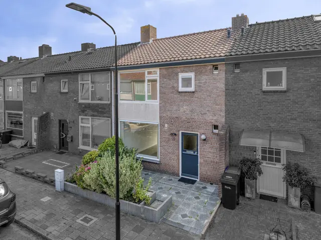 Peelstraat 18, BEVERWIJK