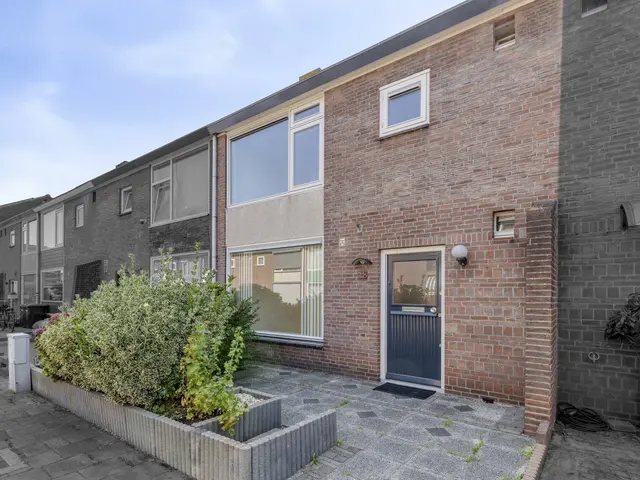 Peelstraat 18, BEVERWIJK