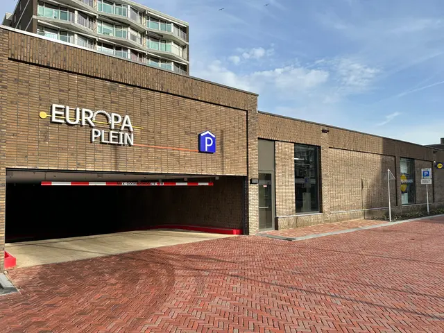 Europaplein 16, Heemskerk