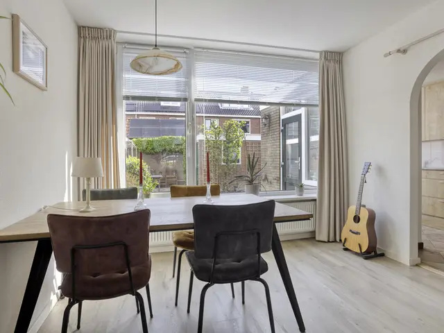 Jan Ligthartstraat 148, HEEMSKERK