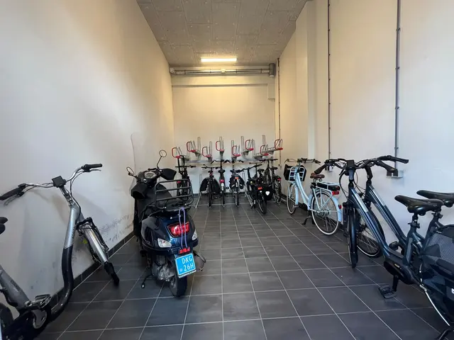 Schermerplein 23, STOMPETOREN