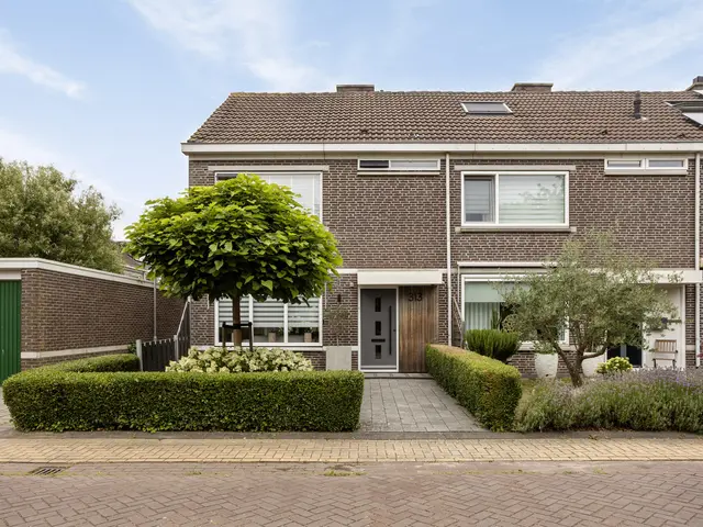 Prof ten Doesschatestraat 313, HEEMSKERK