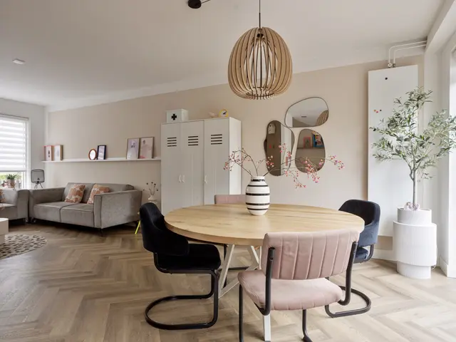 Prof ten Doesschatestraat 313, HEEMSKERK