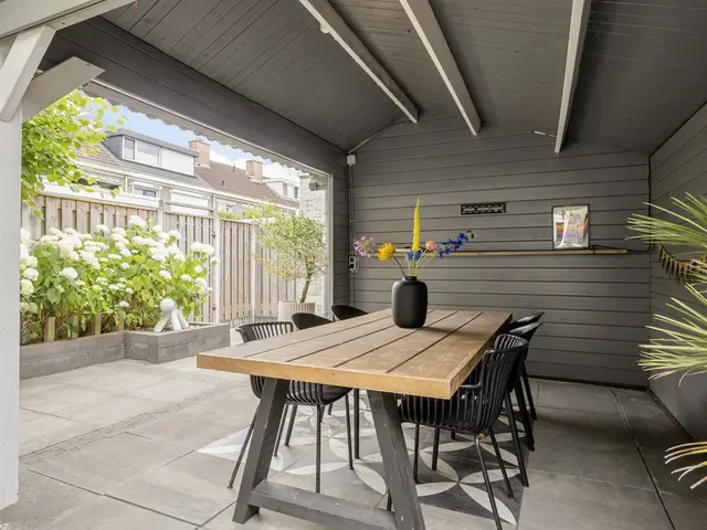 Prof ten Doesschatestraat 313, HEEMSKERK