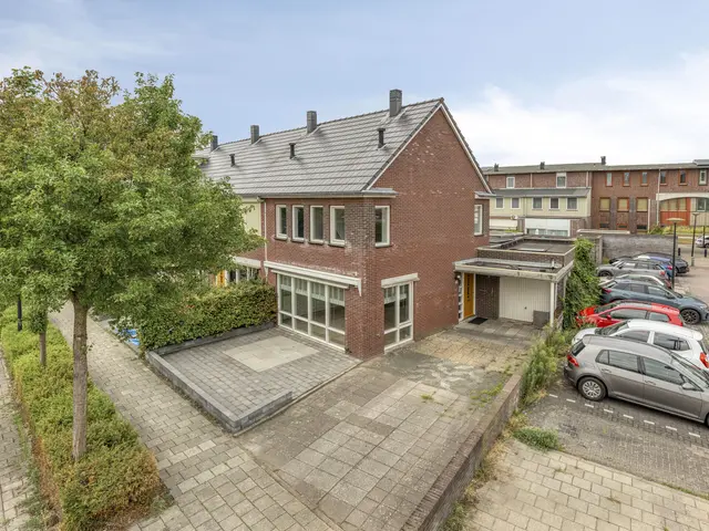 Koos Speenhofflaan 43, BEVERWIJK