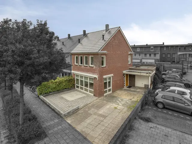 Koos Speenhofflaan 43, BEVERWIJK