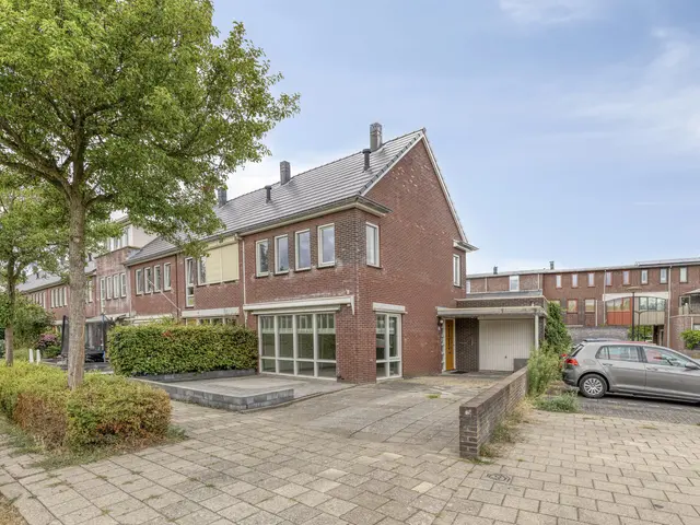 Koos Speenhofflaan 43, BEVERWIJK
