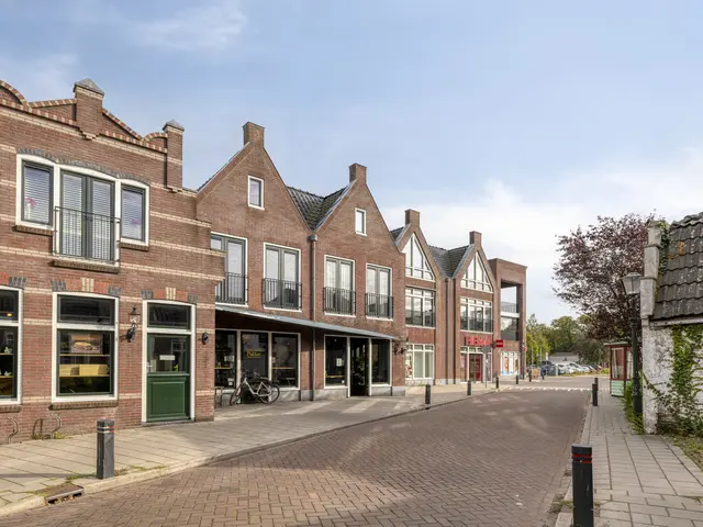 Middelweg 117b, UITGEEST