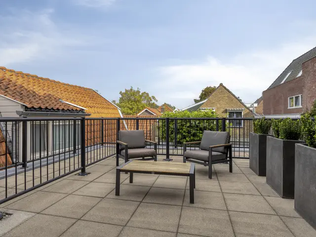 Middelweg 117b, UITGEEST