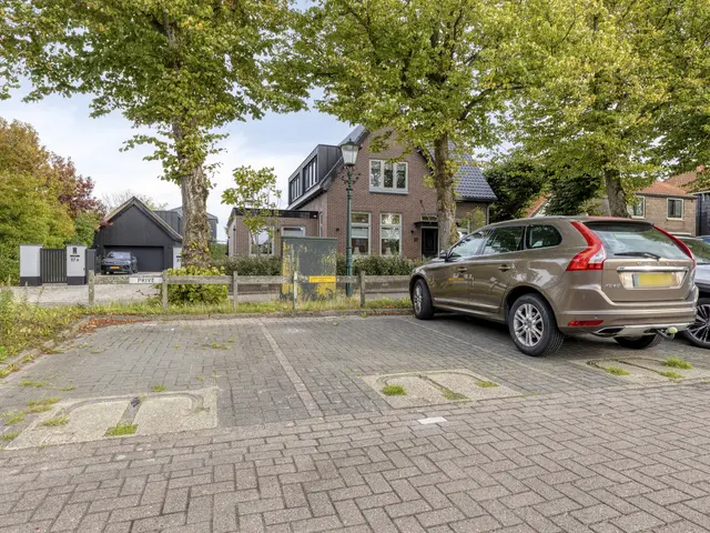 Middelweg 117b, UITGEEST