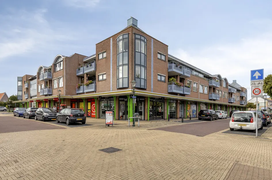 Middelweg 117b