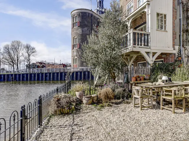 Zuiderspui 4, ENKHUIZEN
