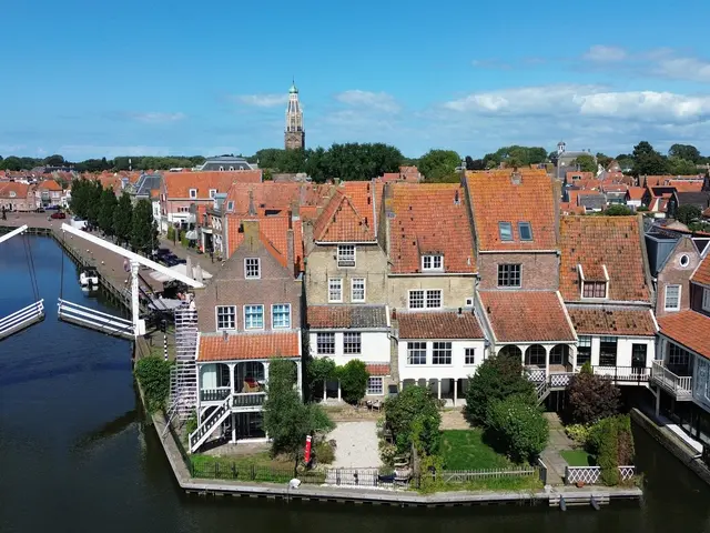 Zuiderspui 4, ENKHUIZEN