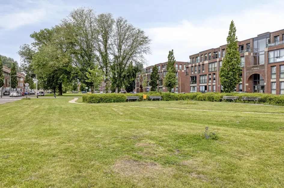 Stratingplantsoen 95