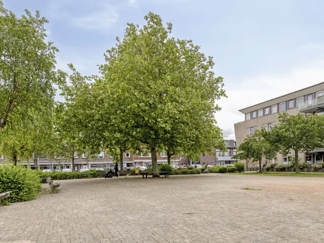 Stratingplantsoen 95, VELSEN-NOORD