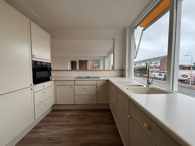 Hagelingerweg 28A, SANTPOORT-NOORD